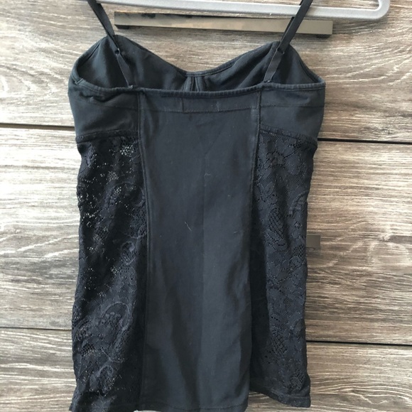 3 for 25 💕 Aritzia tank tops sold as a pair - Picture 6 of 7